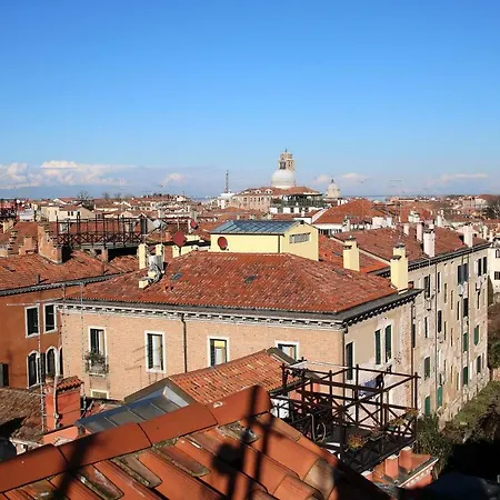Rooftop-terrace360 *